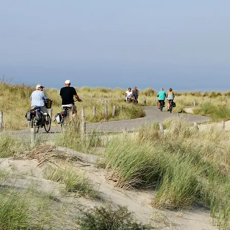 Wellness By Dutch Coast With Sauna Nyaraló *